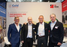 Massimiliano Castagna en Andrea Caputi van Cold Energy met Leon Hooghart en Jan van Kessel van BG Door