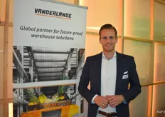 Joost Hooijmeijer van Van de Lande dat bij Van Gelder op Dutch Fresh Port het shuttlesysteem  in het volledig gemechaniseerde distributiecentrum leverde