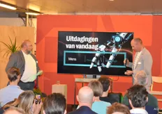 Presentatie van Jan-Kees Hage en Xander Heijnen van Nohou over de rol van AI in de toekomst van verslogistiek