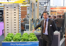 Tim Huijben van Viscon voor het Dry Hydroponic-systeem van TopKrop