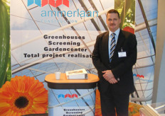 Export manager Martis van Splunter in de stand van Ammerlaan