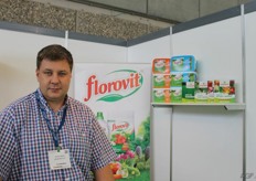 Tomasz Kolano of Grupa Inco, here presenting the florovit line of fertilizers