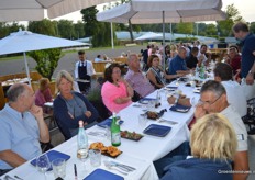 De dag wordt afgesloten met een diner in het voormalig Olympisch Stadion.