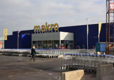 Op donderdag 8 oktober organiseerde de NKVK een contactdag bij Makro/Metro Cash&Carry in België. De dag trok zo'n 50 bezoekers, waarvan ongeveer een derde uit de AGF-sector kwam.