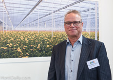 Aad van Ruijven of HortiPar delivers complete turnkey tailored lighting solutions for the North American grower.