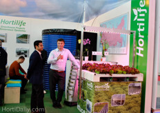 Pieter Jan Overkamp, Hortilife, and Orchai Koeljiev, Hortilux