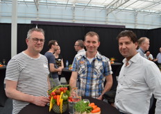 Michel Vastenouw (Tuinderij Vers), Anton de Jonge (Tuinderij Vers) en Menno Reijgersberg (Euro Retail Packing)