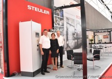 Eric Mulder and Monique de Jong of Steuler