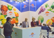 Ruzifruit is een van de grotere Russische importeurs van AGF. Ze hebben vestigingen in Sint Petersburg, Moskou en Krasnodar. Alik Akhmedov (executive director) en Elena Akuletskaya (import manager). 