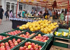 En citrus en natuurlijk bananen