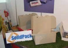 Solidpack introduceerde de Grasbox, die gedeeltelijk is gemaakt van grasvezel. Een duurzame doos die wel de bekende kwaliteit als de bestaande papieren en kartonnen dozen van Solidpack heeft.